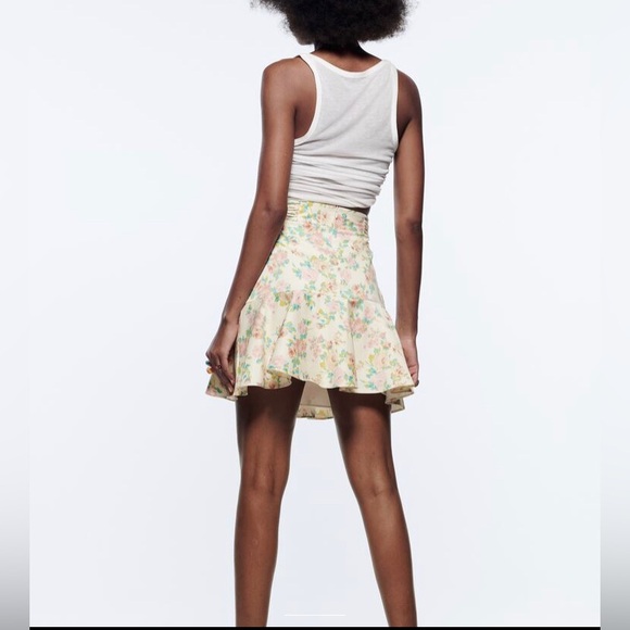 Zara Floral Print Skirt - Picture 3 of 11